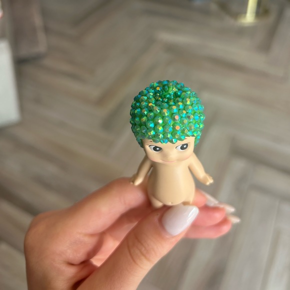 SONNY ANGEL GREEN PEPPER 🫑 - Picture 3 of 4